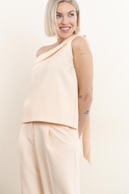 March23 :  One-shoulder top Lucy | pink - img7