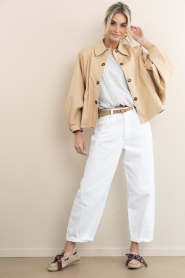 Est'Seven | Cropped trenchcoat Zaina | beige | Afbeelding 3