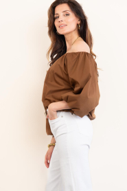 Aaiko |  Off-shoulder top Maddy | brown | Picture 7