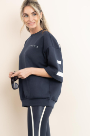Haute L'Amitié |  Oversized sweater met logo Maxi | dark blue | Picture 7