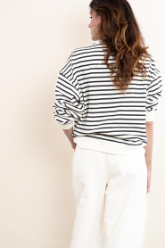 Haute L'Amitié :  Striped sweater with logo Stripe | black white - img8