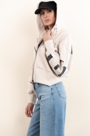 Haute L'Amitié |  Cardigan with logo Maxi | beige | Picture 7
