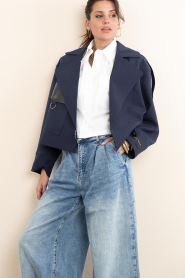 Haute L'Amitié :  Jacket with faux leather details Taylor | dark blue - img6