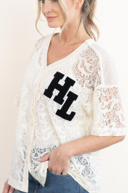 Haute L'Amitié :  Lace baseball blouse Court | natural - img9