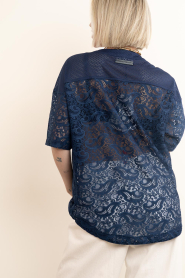 Haute L'Amitié :  Lace baseball blouse Court | dark blue - img7