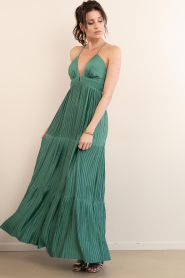 ba&sh |  Dress with V-neck Wasta | green | Picture 2