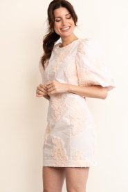 Second Female |  Mini-dress with puff sleeves Ashley | light pink   | Picture 8