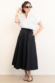 Second Female |  Maxi skirt with pockets Larkini | black | Picture 3
