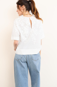 Second Female |  Top with embroidery Farrow | white | Picture 9