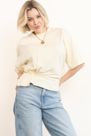 Second Female :  T-shirt with smocked detail Missouri | yellow - img7