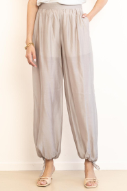 Second Female :  Harem pants Hidie | taupe - img4