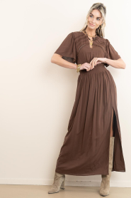 Dante6 |  Maxi dress Geroux | brown | Picture 2