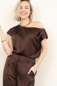 Dante6 :  Satin top Roam | bruin - img5