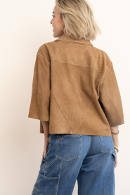 Alter Ego |  Suede blouse Luana | camel | Picture 9