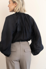 Copenhagen Muse |  Blouse with bow detail Tilly | black | Picture 10