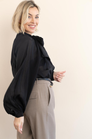 Copenhagen Muse |  Blouse with bow detail Tilly | black | Picture 9