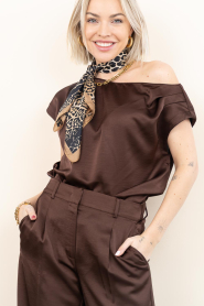 Little Soho :  Shawl with leopard print Leopard | animal print - img5