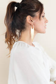 Little Soho :  Earrings String Hoop | gold - img3