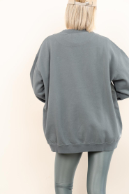 Deblon |  Long sweater with logo | Green | Picture 10