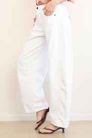 Lois Jeans |  Balloon jeans Aliana L34 | white | Picture 7