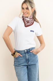 BOW19 |  Scarf with print Paisley | burgundy | Picture 2