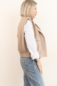Co'Couture :  Sleeveless waistcoat Marlo | taupe - img7