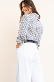 Haute L'Amitié |  Checkered blouse Button | beige | Picture 8