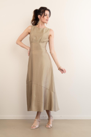 Aaiko |  Shiny midi dress Michelle | green | Picture 5