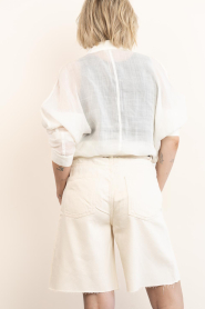 Club L'avenir |  Denim baggy short Elva | natural | Picture 8