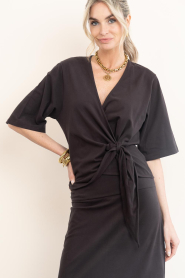 Club L'avenir |  Jersey top with tie Marisol | dark brown | Picture 5