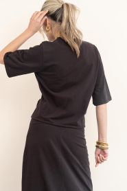Club L'avenir |  Jersey top with tie Marisol | dark brown | Picture 8
