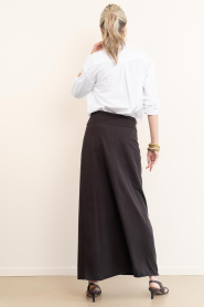 Club L'avenir |  Jersey maxi skirt Manu | brown | Picture 6