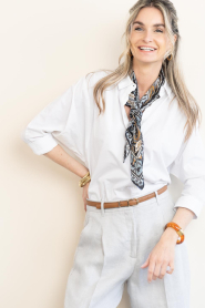 Little Soho |  Scarf with print Paisley | black | Picture 2