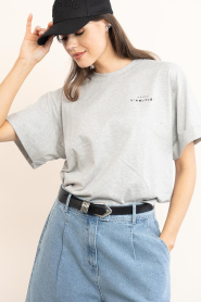 Haute L'Amitié |  Basic T-shirt Crew | grey melange | Picture 4
