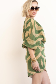 The Belle of the Beach |  Cotton mini dress with print Suzie | green | Picture 6