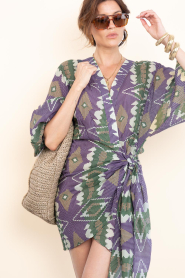 The Belle of the Beach |  Cotton mini dress with print Suzy | purple | Picture 2