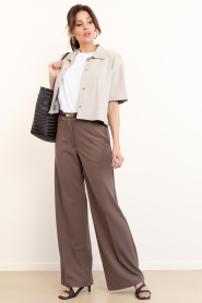 STUDIO AR |  Leather cropped blouse Eveline | smoke grey | Picture 3