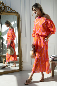 The Belle of the Beach :  Off shoulder maxi dress Alaya | pink - img7