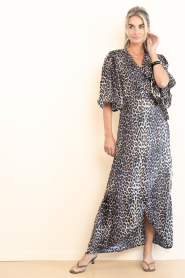 The Belle of the Beach :  Wrap maxi dress Charlotte | animal print - img6