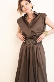 Ibana |  Sleeveless bomber blouse Tanai | brown | Picture 4