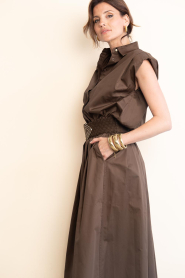 Ibana |  Sleeveless bomber blouse Tanai | brown | Picture 5
