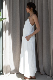 Haute L'Amitié |  Viscose blend maxi dress Corsica | white | Picture 6