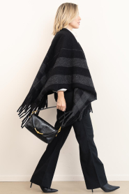 Gianni Chiarini :  Leather handbag with print | black - img2