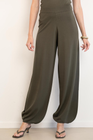 Herskind |  Viscose stretch balloon pants Clark | green | Picture 6