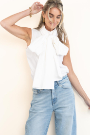 Herskind |  Blouse with tie detail Royal | white | Picture 7