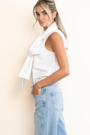 Herskind |  Blouse with tie detail Royal | white | Picture 8