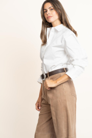 Copenhagen Muse :  Cotton blouse with tie belt Melanie | white - img6