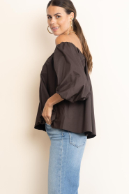 Copenhagen Muse |  Off shoulder top Shirley | brown | Picture 7