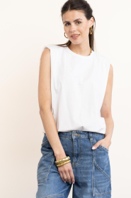 Co'Couture |  Sleeveless top with shoulder padding Eddie | white | Picture 7