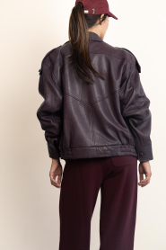 Ibana |  Leather vintage look jacket Jozine | aubergine | Picture 8